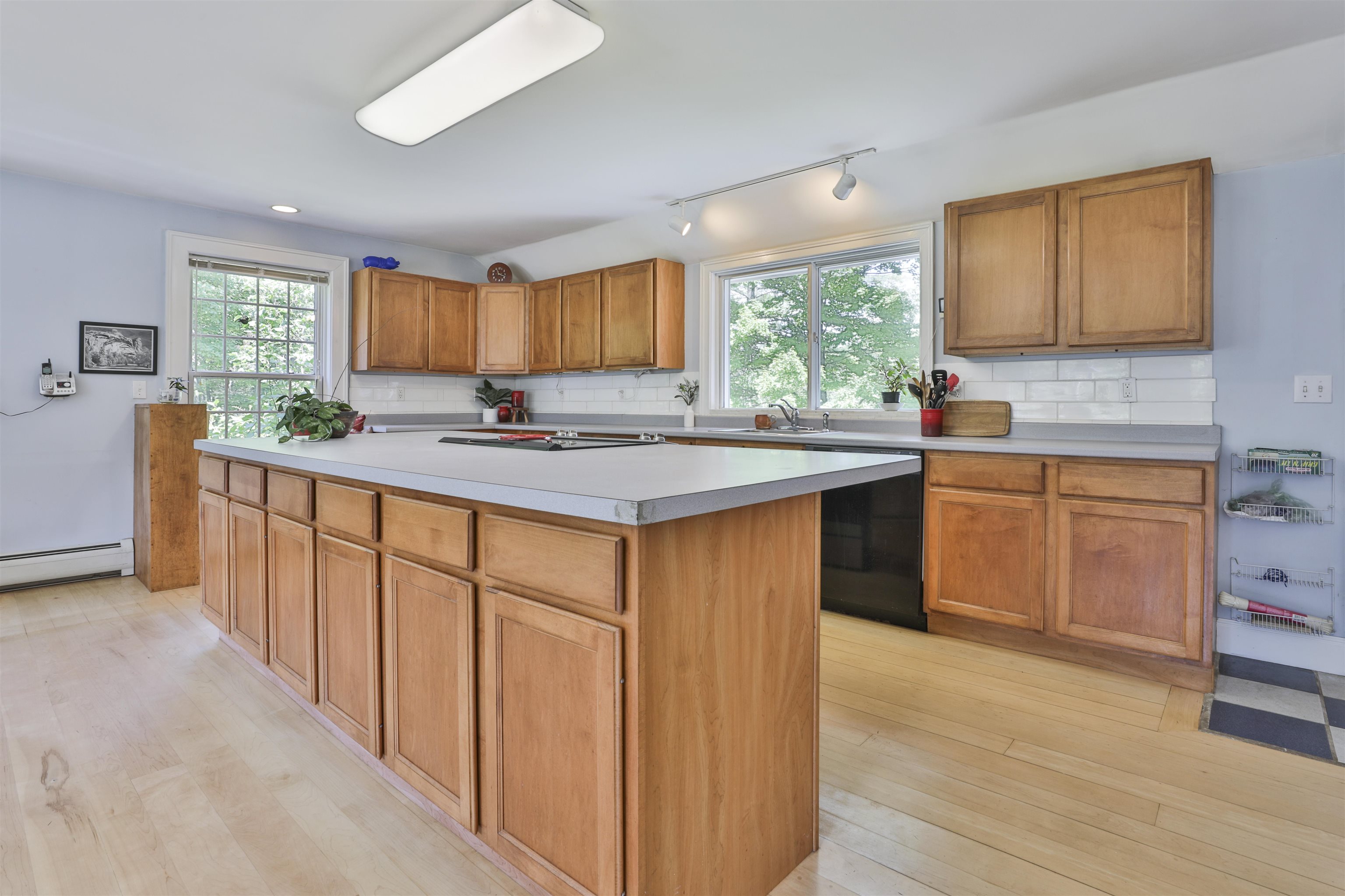 129 Brook Road Mont Vernon, NH 03057 - Photo 11 of 40