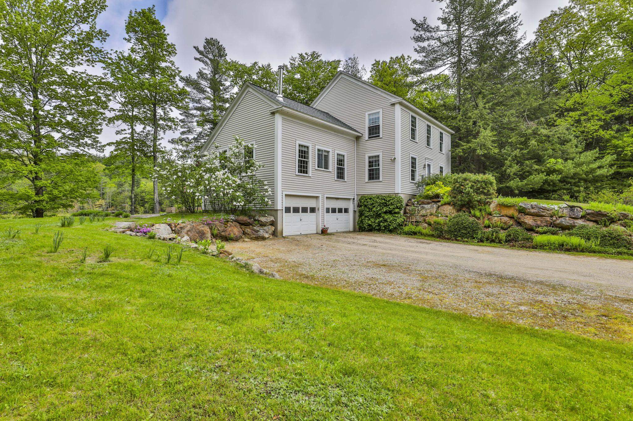 129 Brook Road Mont Vernon, NH 03057 - Photo 13 of 40