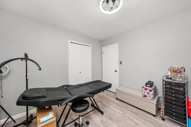 $255,000 | 19404 Wildwood Avenue, Lansing, IL 60438