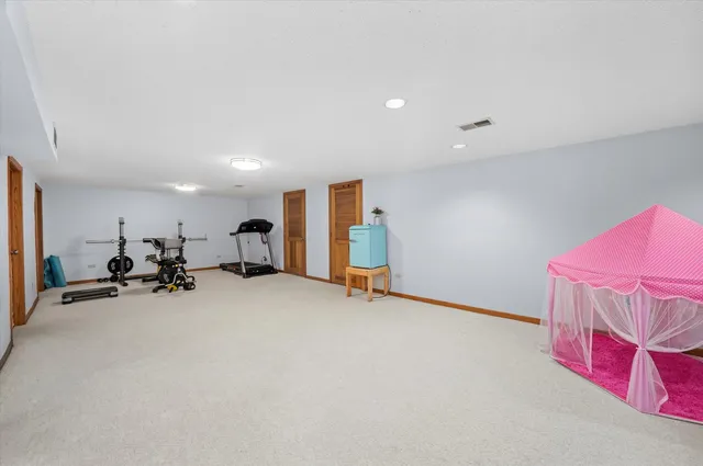 $255,000 | 19404 Wildwood Avenue, Lansing, IL 60438