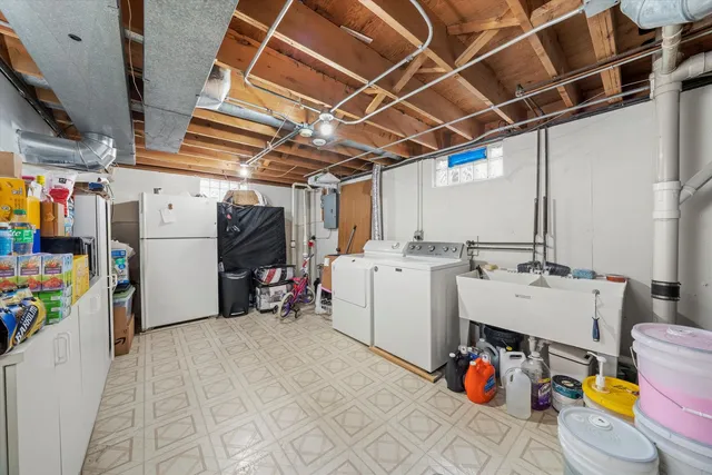 $255,000 | 19404 Wildwood Avenue, Lansing, IL 60438