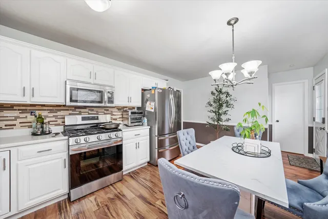 $255,000 | 19404 Wildwood Avenue, Lansing, IL 60438