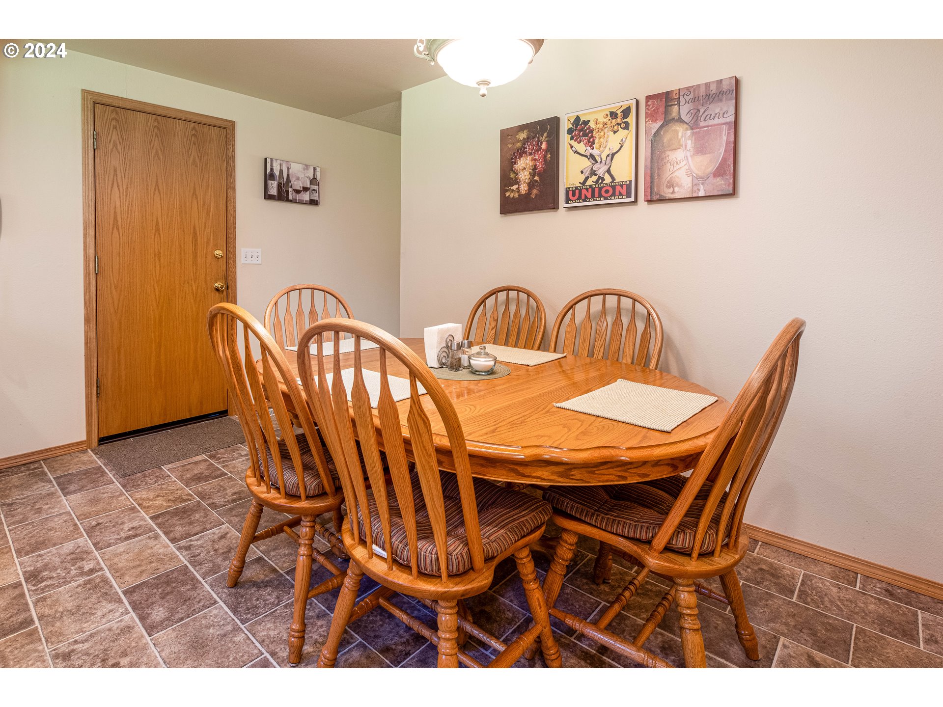 24185 Warthen Road Elmira, OR 97437 - Photo 15 of 31 Gallery Image 15