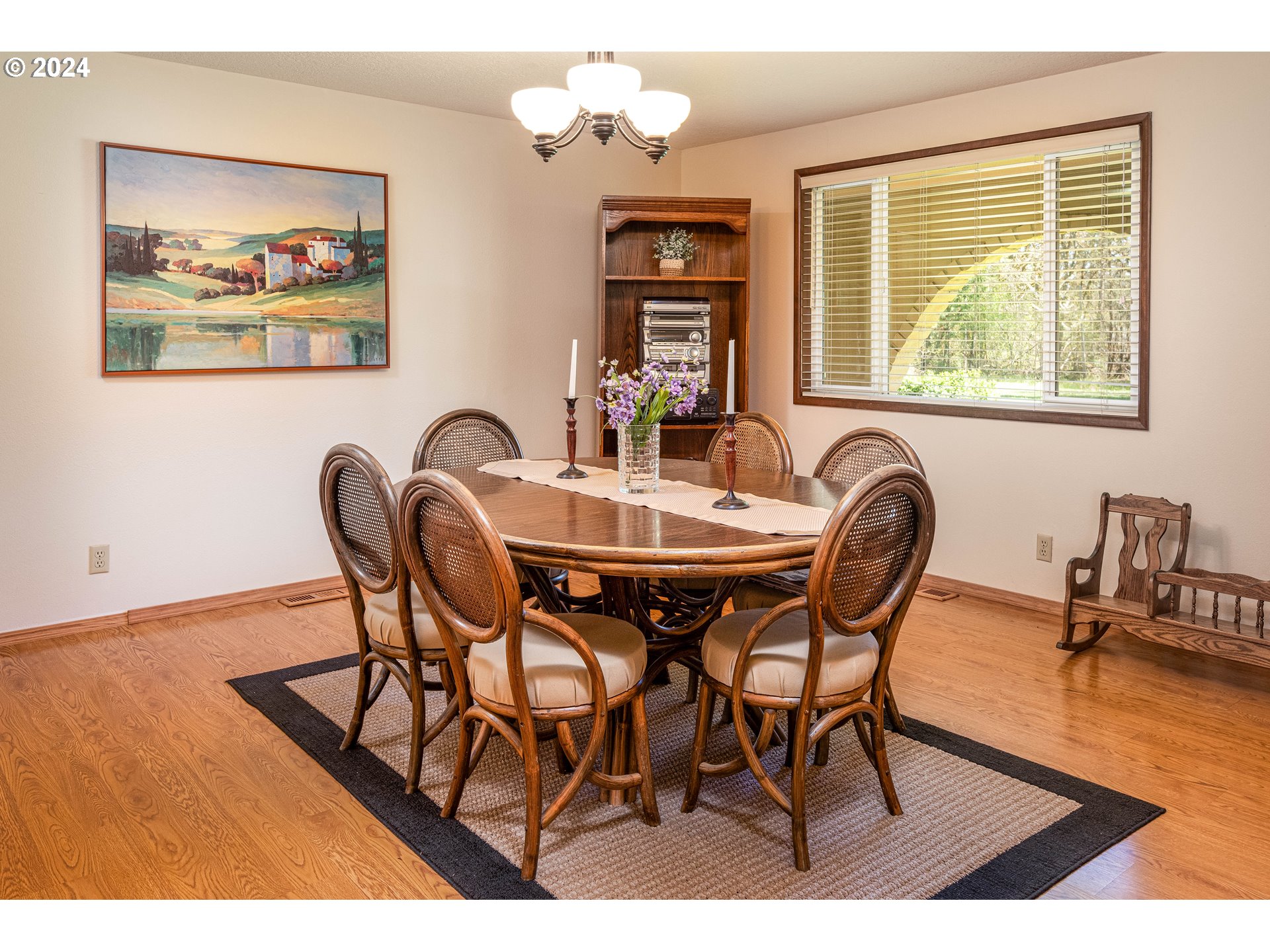 24185 Warthen Road Elmira, OR 97437 - Photo 8 of 31 Gallery Image 8