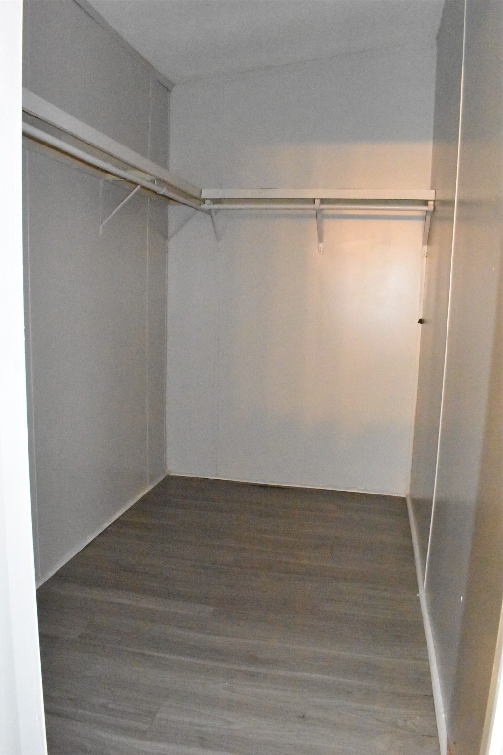 22530 Yancy Road Porter, TX 77365 - Photo 28 of 34 a view of an empty walk in closet