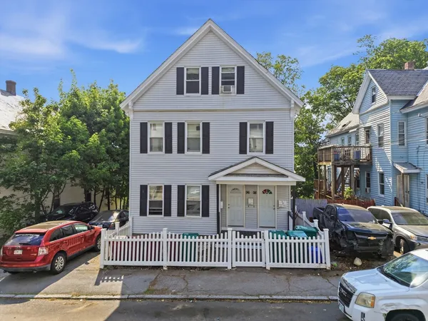 $850,000 | 96 Fremont Street, Lowell, MA 01850