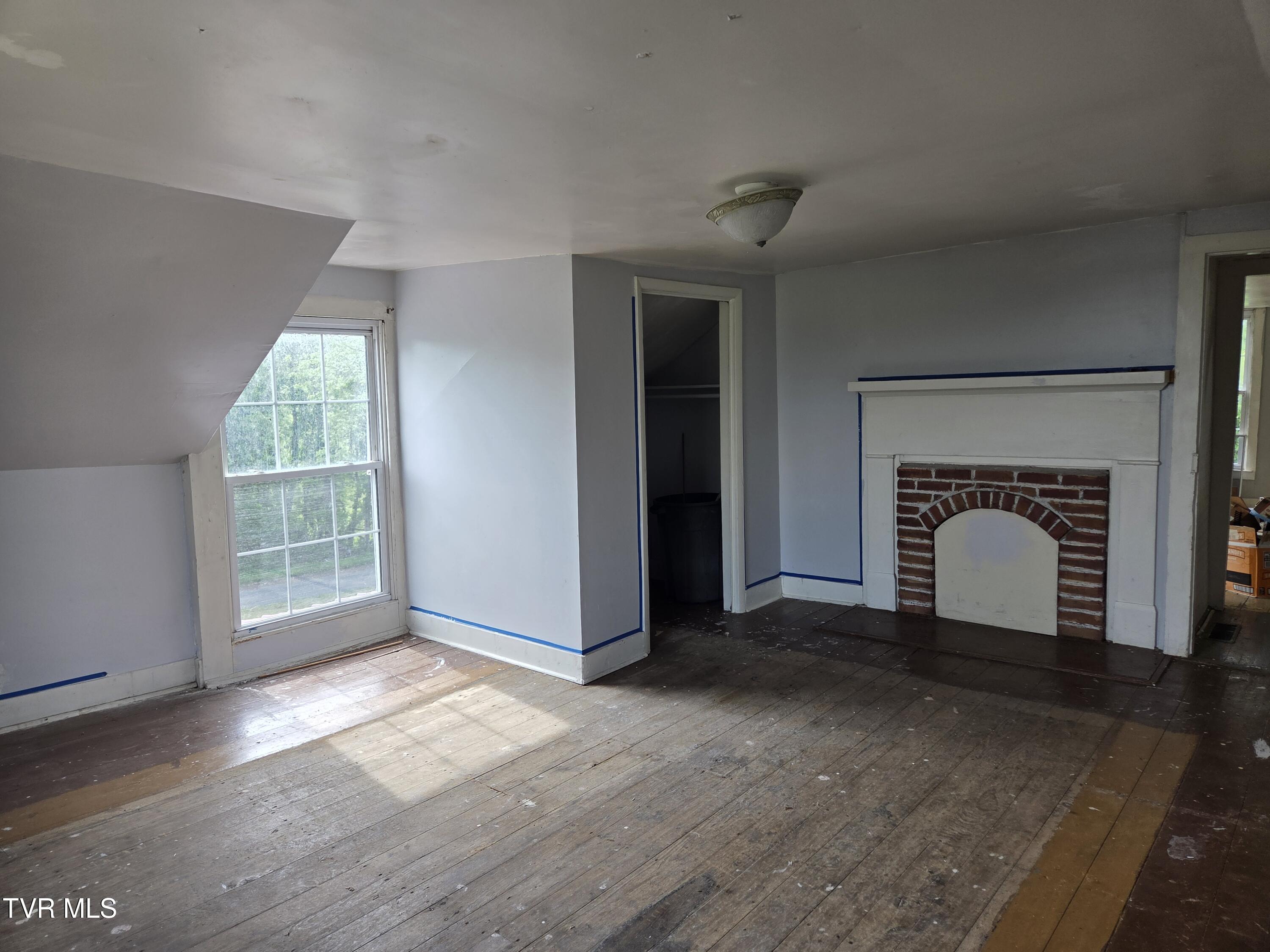 13093 Kincannon Road Glade Spring, VA 24340 - Photo 15 of 33 20260519_165006