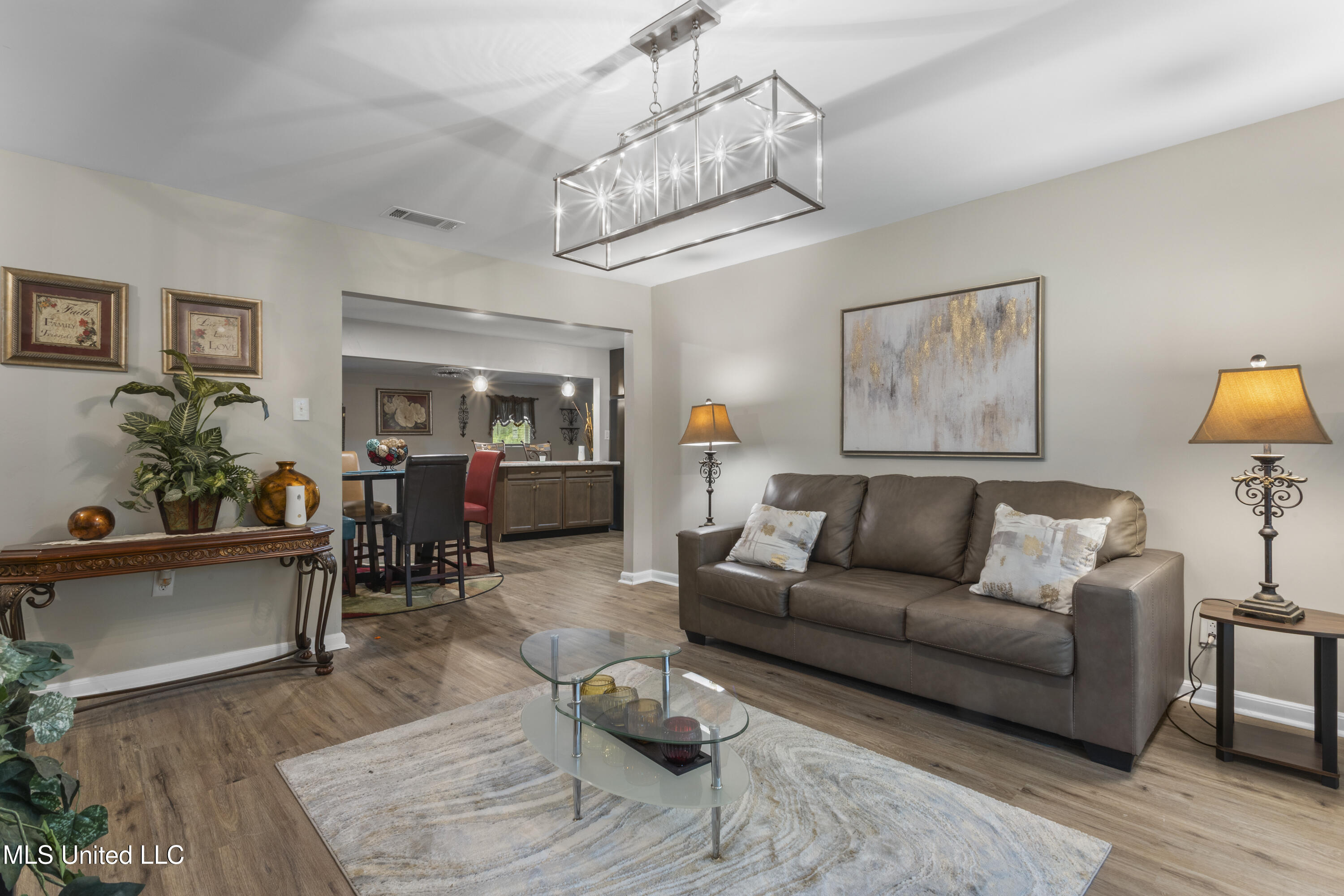 3624 Marion Place Moss Point, MS 39563 - Photo 5 of 23 0005