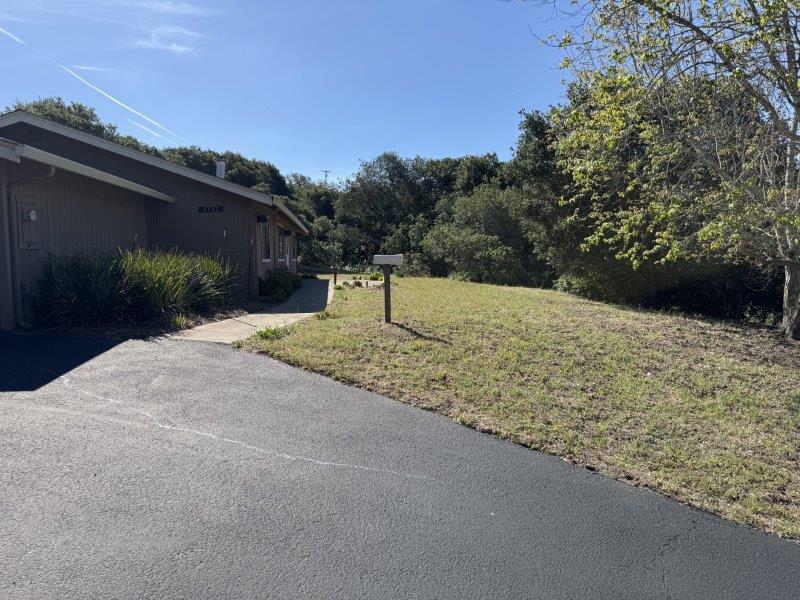 6443 Tustin Road Salinas, CA 93907 - Photo 5 of 34