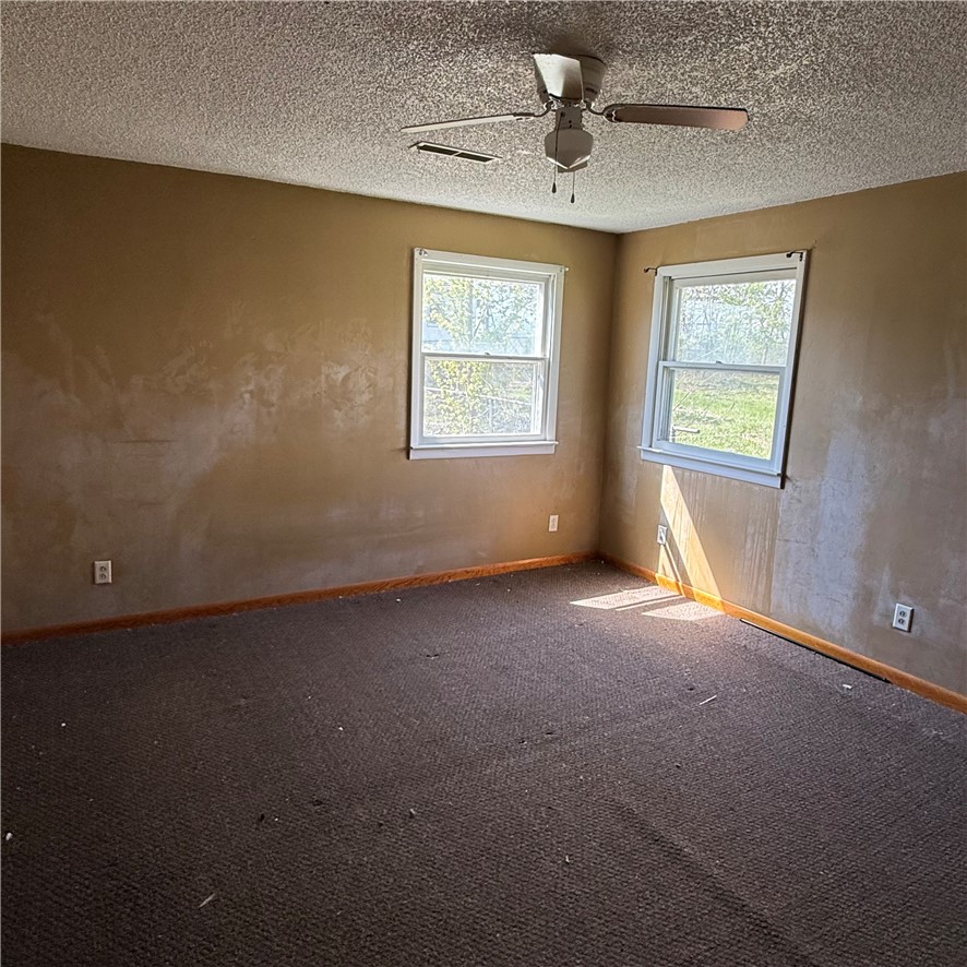 1025 North Wilder Avenue Decatur, IL 62522 - Photo 8 of 12