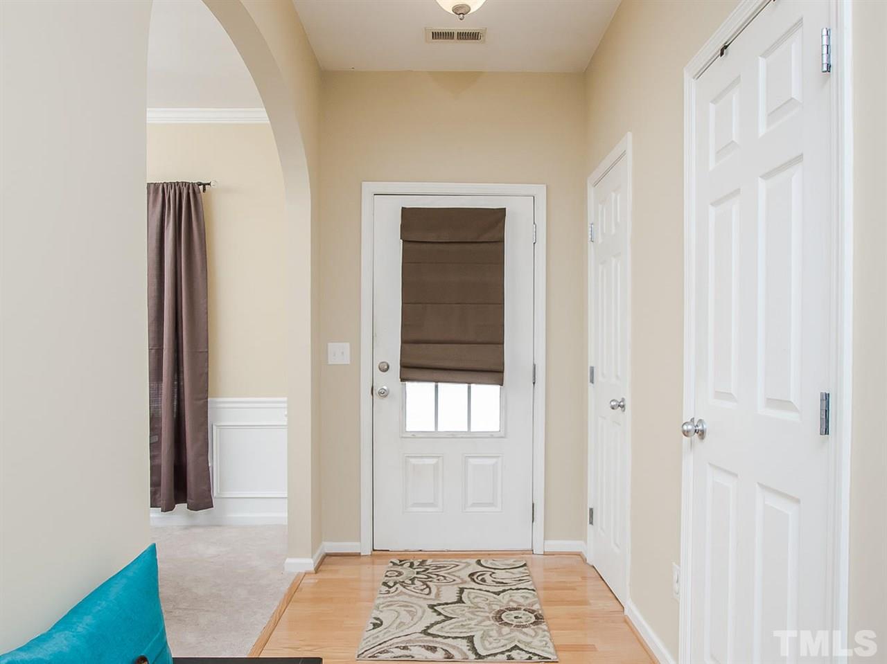 11407 Shadow Elms Lane Raleigh, NC 27614 - Photo 4 of 19 Gallery Image 4