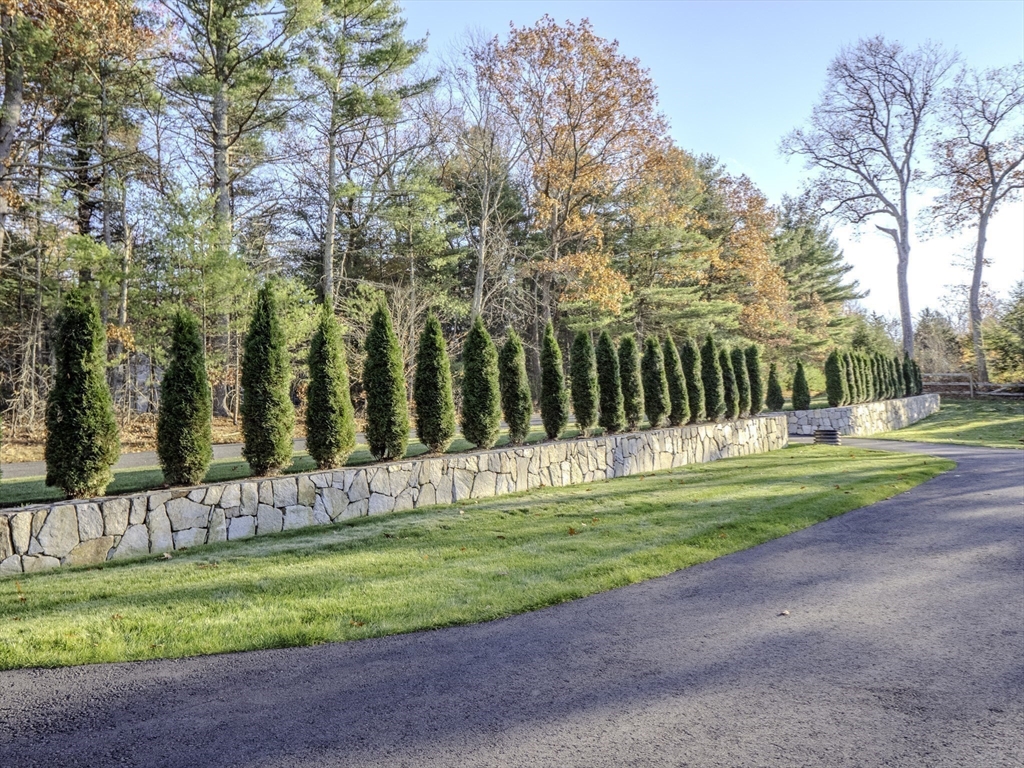 21 Spywood Road Sherborn, MA 01770 - Photo 16 of 42 Gallery Image 16
