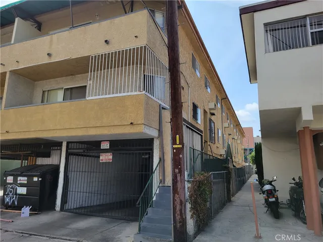 $3,395,000 | 210 South Commonwealth Avenue, Los Angeles, CA 90004