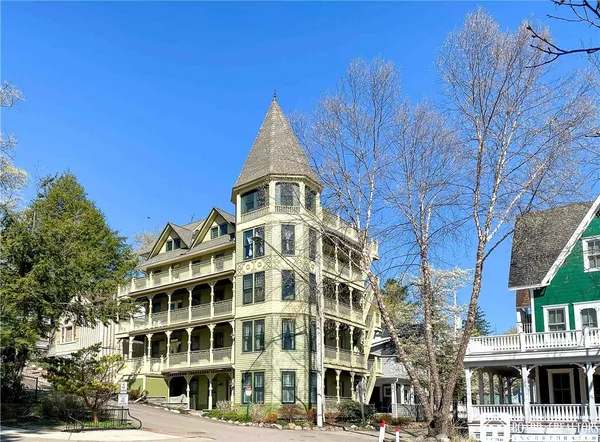 $585,000 | 20 Simpson Avenue, Chautauqua, NY 14722