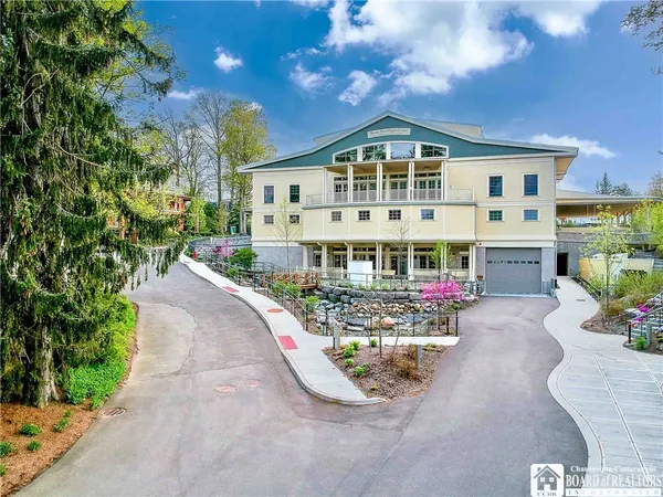$585,000 | 20 Simpson Avenue, Unit 4A, Chautauqua, NY 14722