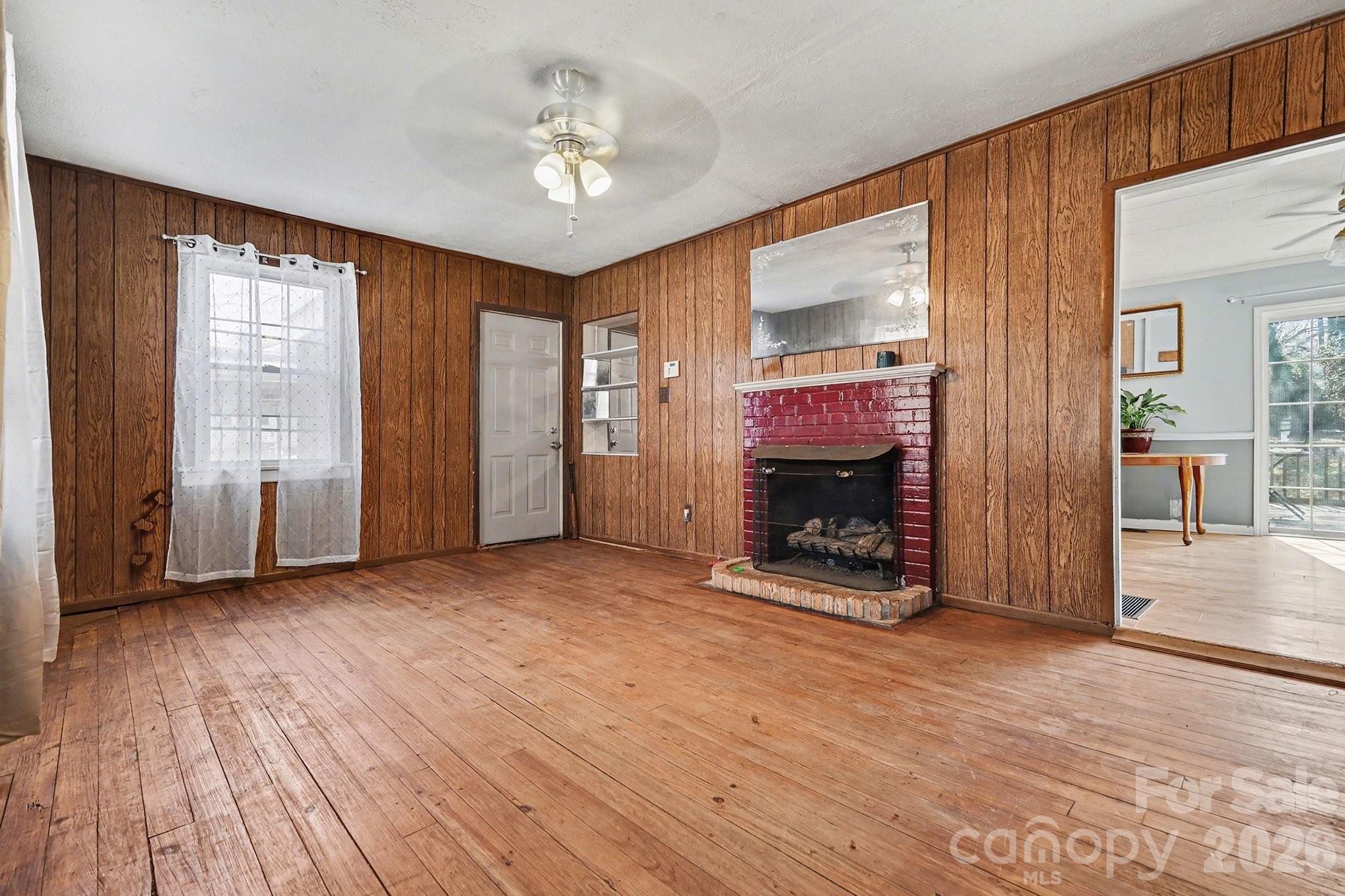 1048 Old Thompson Avenue Lancaster, SC 29720 - Photo 4 of 26