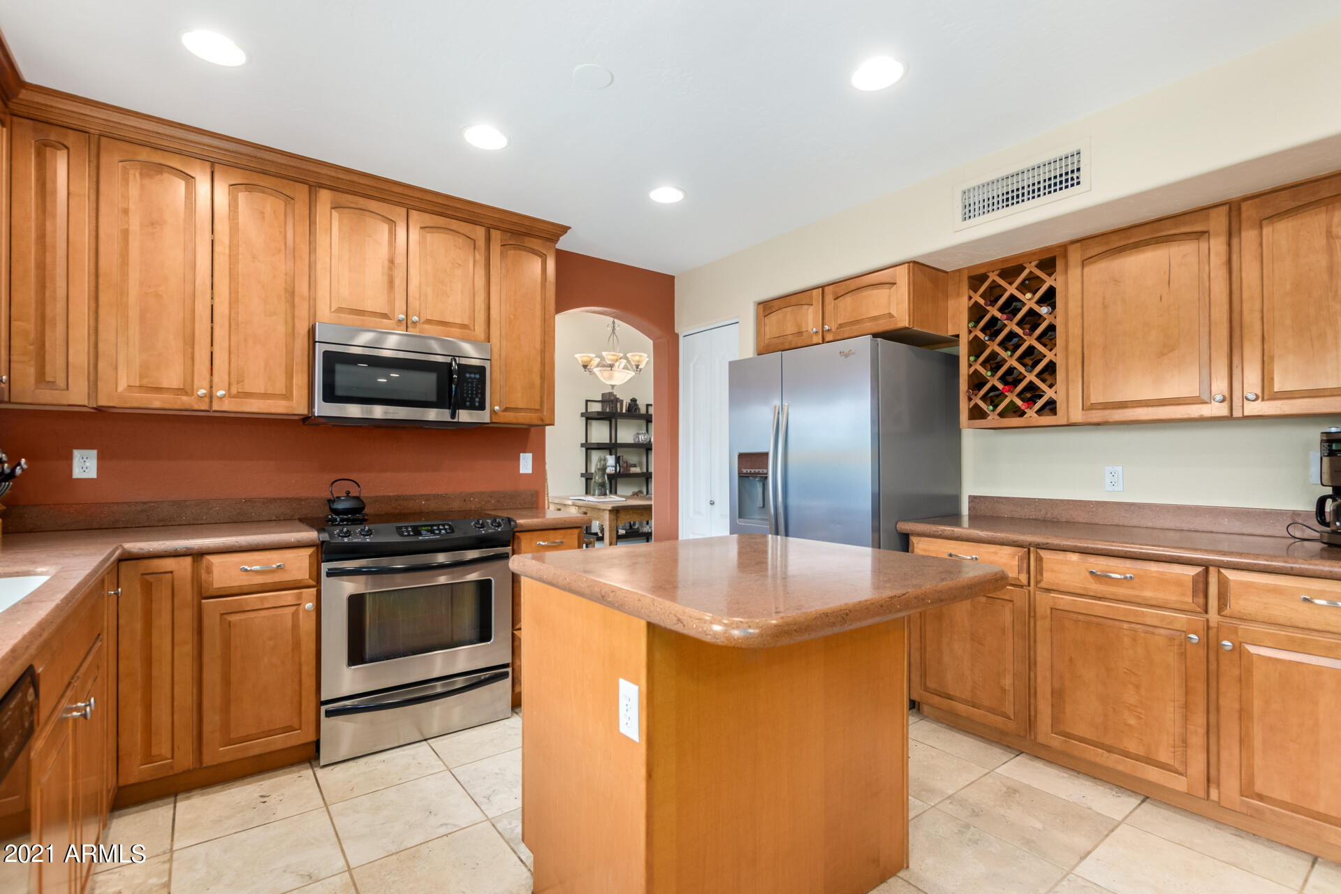2409 East Rockledge Road Phoenix, AZ 85048 - Photo 5 of 62 21-Rockledge