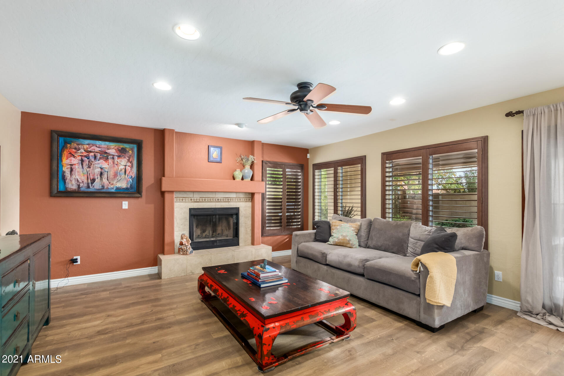 2409 East Rockledge Road Phoenix, AZ 85048 - Photo 9 of 62 17-Rockledge