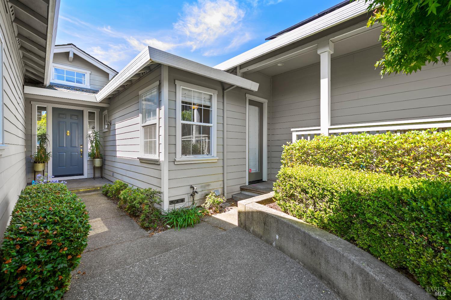 5696 Evening Way Santa Rosa, CA 95409 - Photo 3 of 30