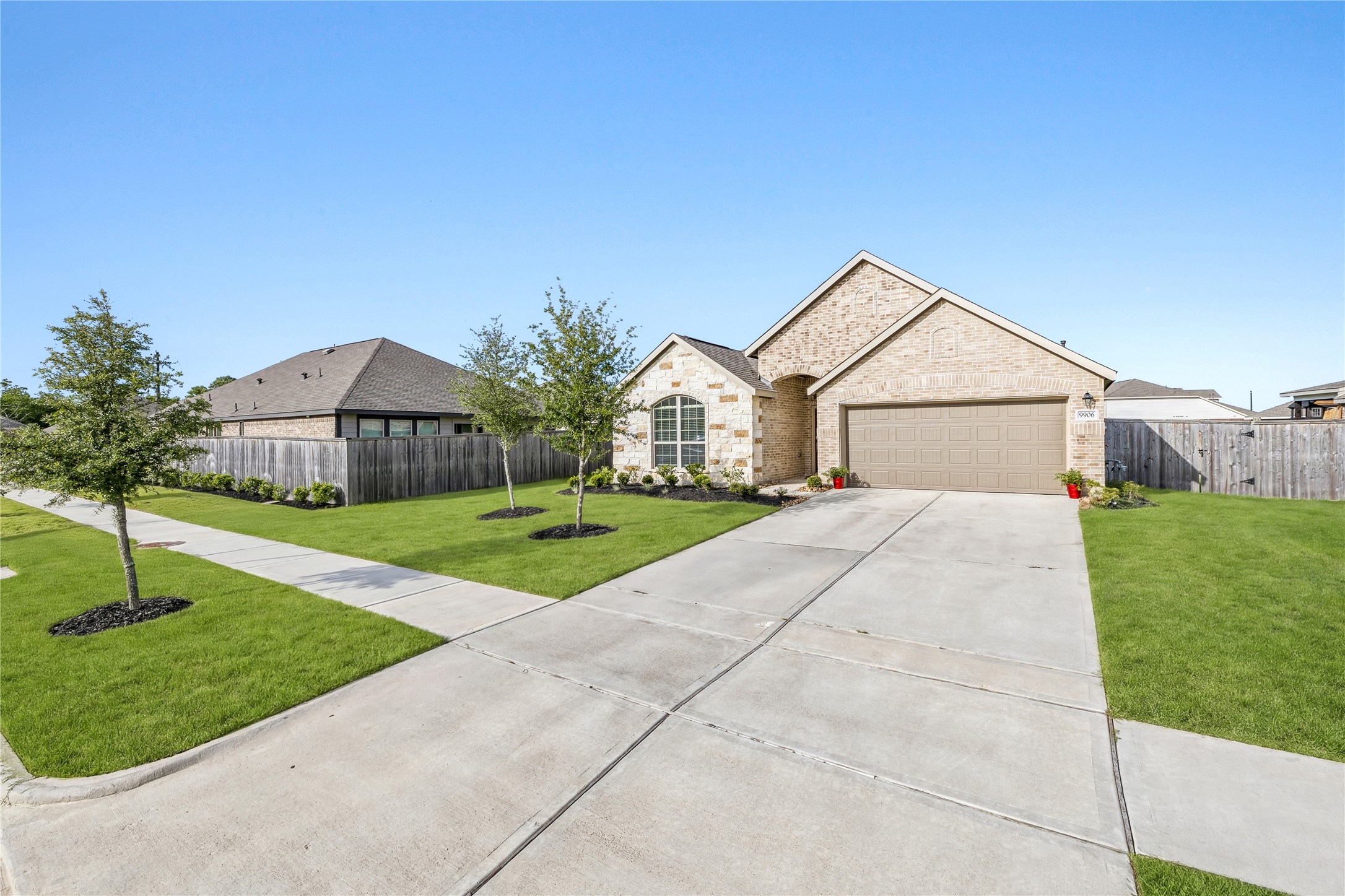 9906 Keystone Meadow Place Baytown, TX 77521 - Photo 2 of 42