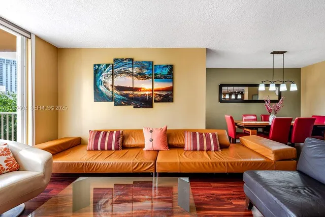 $2,800 | 19999 East Country Club Drive, Unit 1302, Aventura, FL 33180