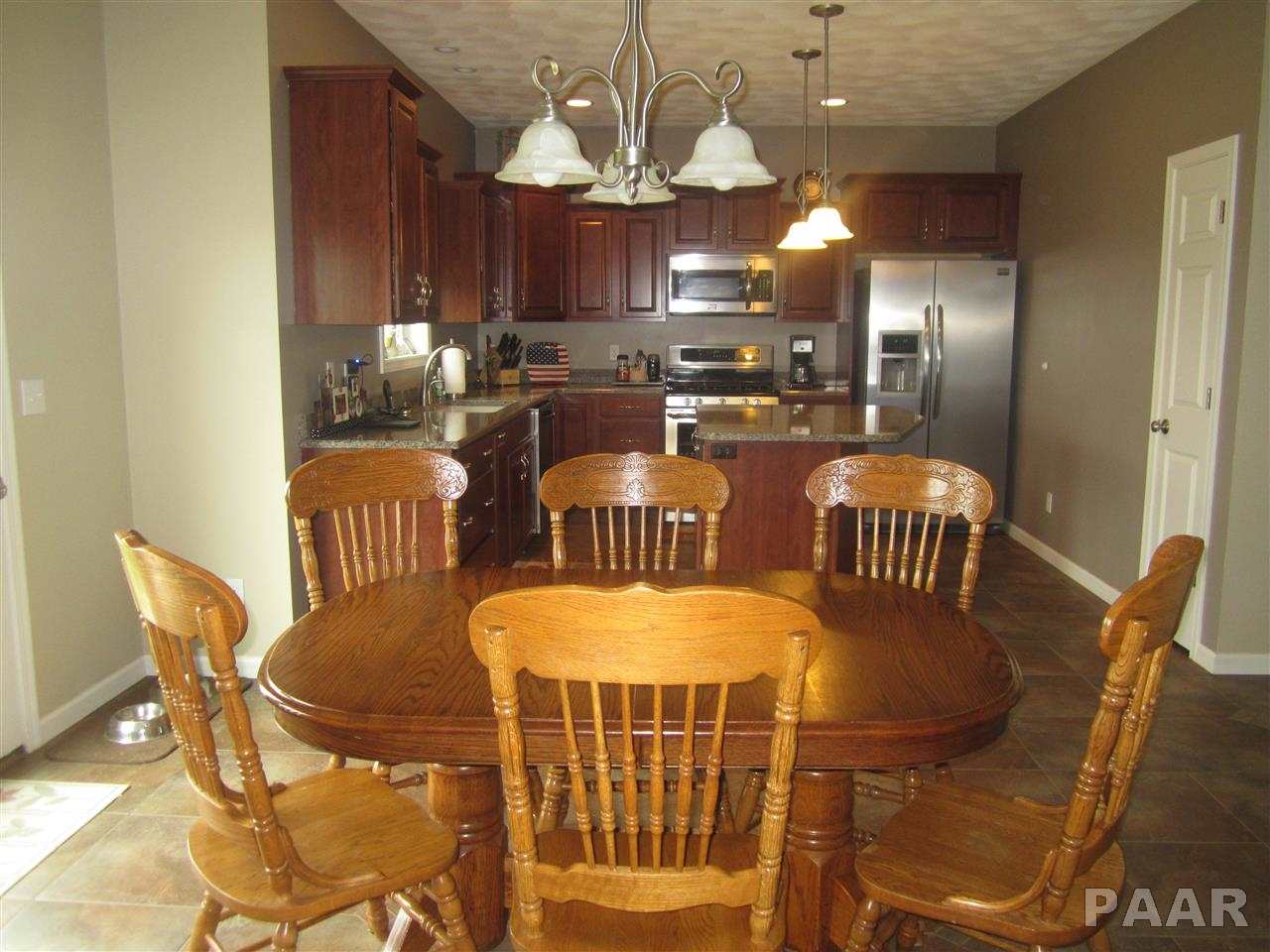 2904 West Singing Woods Road Dunlap, IL 61525 - Photo 6 of 22 Gallery Image 6