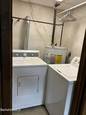 $399,900 | 39 Barton Hill Road, Dalton, MA 01226