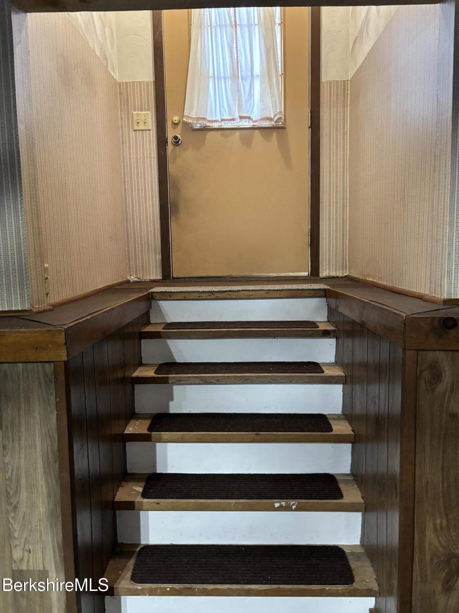 39 Barton Hill Road Dalton, MA 01226 - Photo 36 of 38 a view of entryway