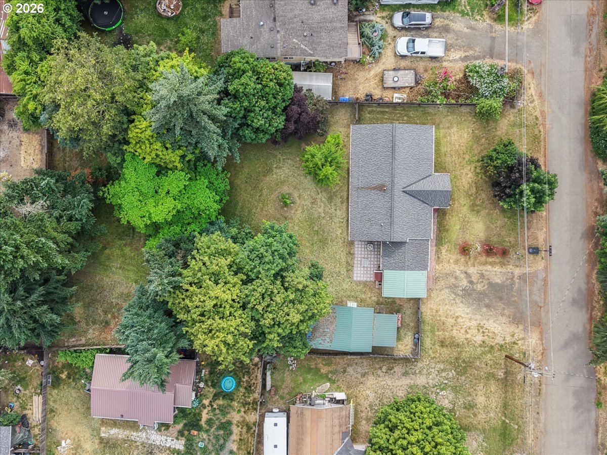 224 5th Street Dillard, OR 97496 - Photo 4 of 29