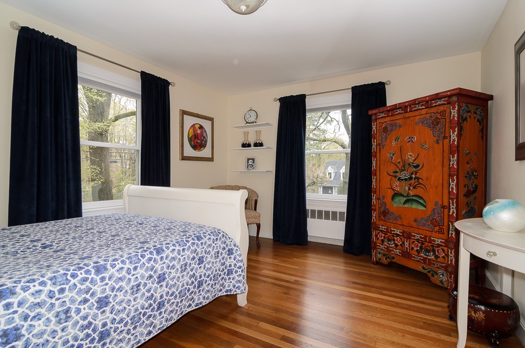 70 Glen Road Wellesley, MA 02481 - Photo 13 of 17