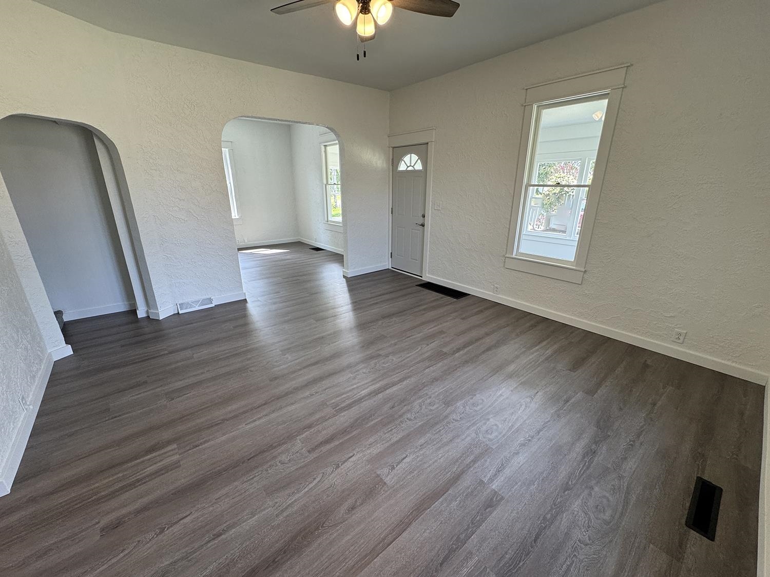 101 East Division Road Shannon, IL 61078 - Photo 19 of 52 a view of livingroom with hardwood