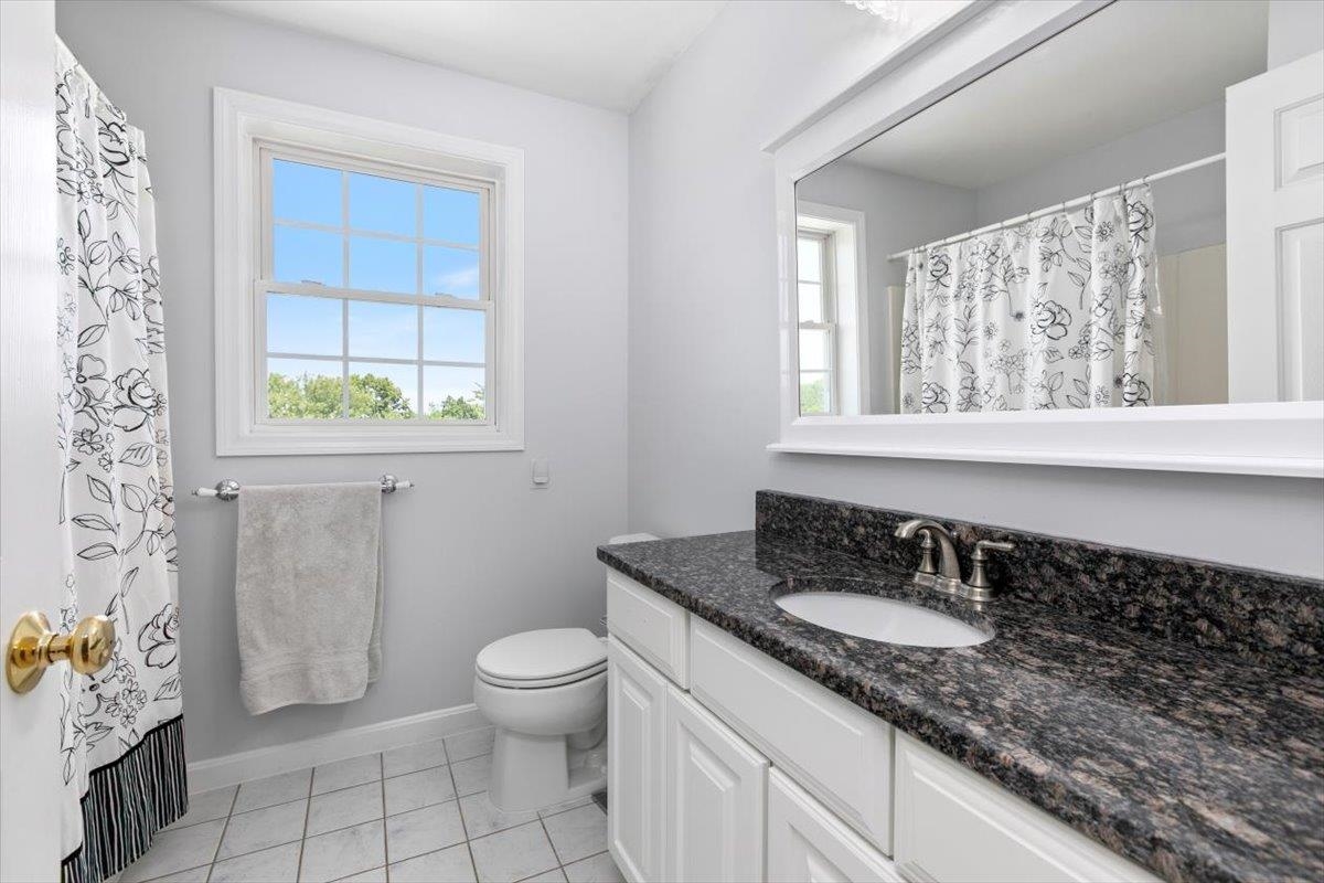 248 Grant Road Newmarket, NH 03857 - Photo 17 of 27