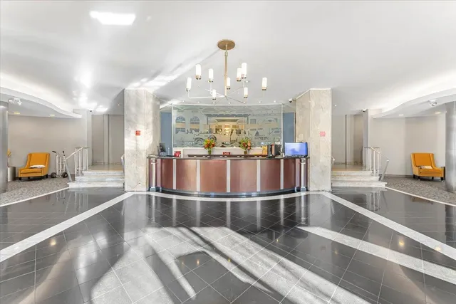 $350,000 | 5900 Arlington Avenue, Unit 8X | North Riverdale