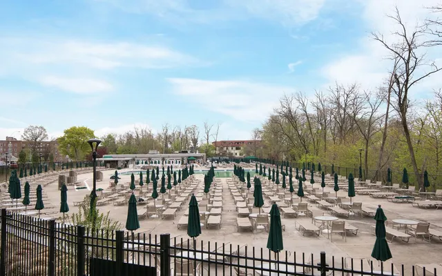 $350,000 | 5900 Arlington Avenue, Unit 8X | North Riverdale