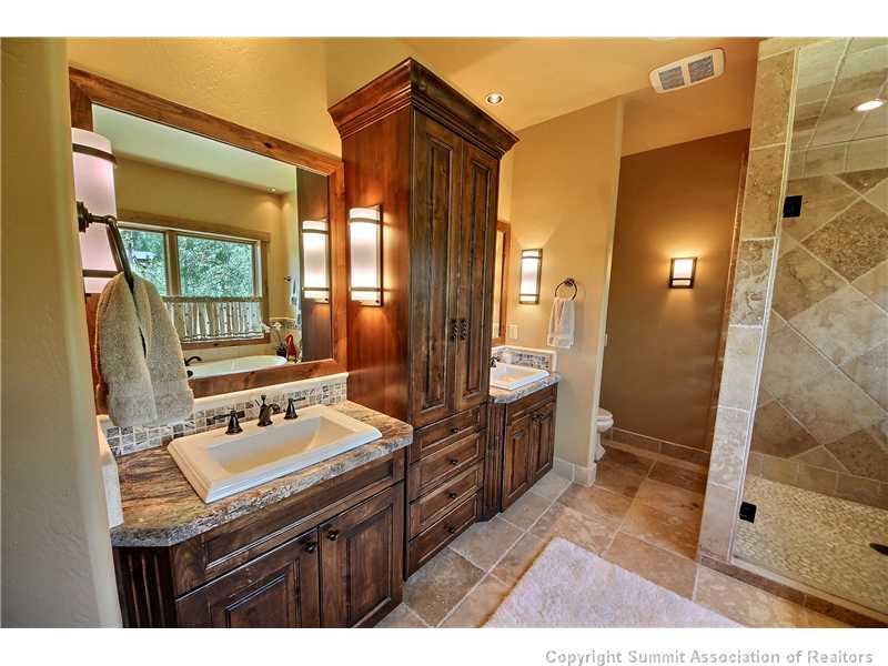 726 Willowbrook Road Silverthorne, CO 80498 - Photo 12 of 25 Master Bath/Spa.