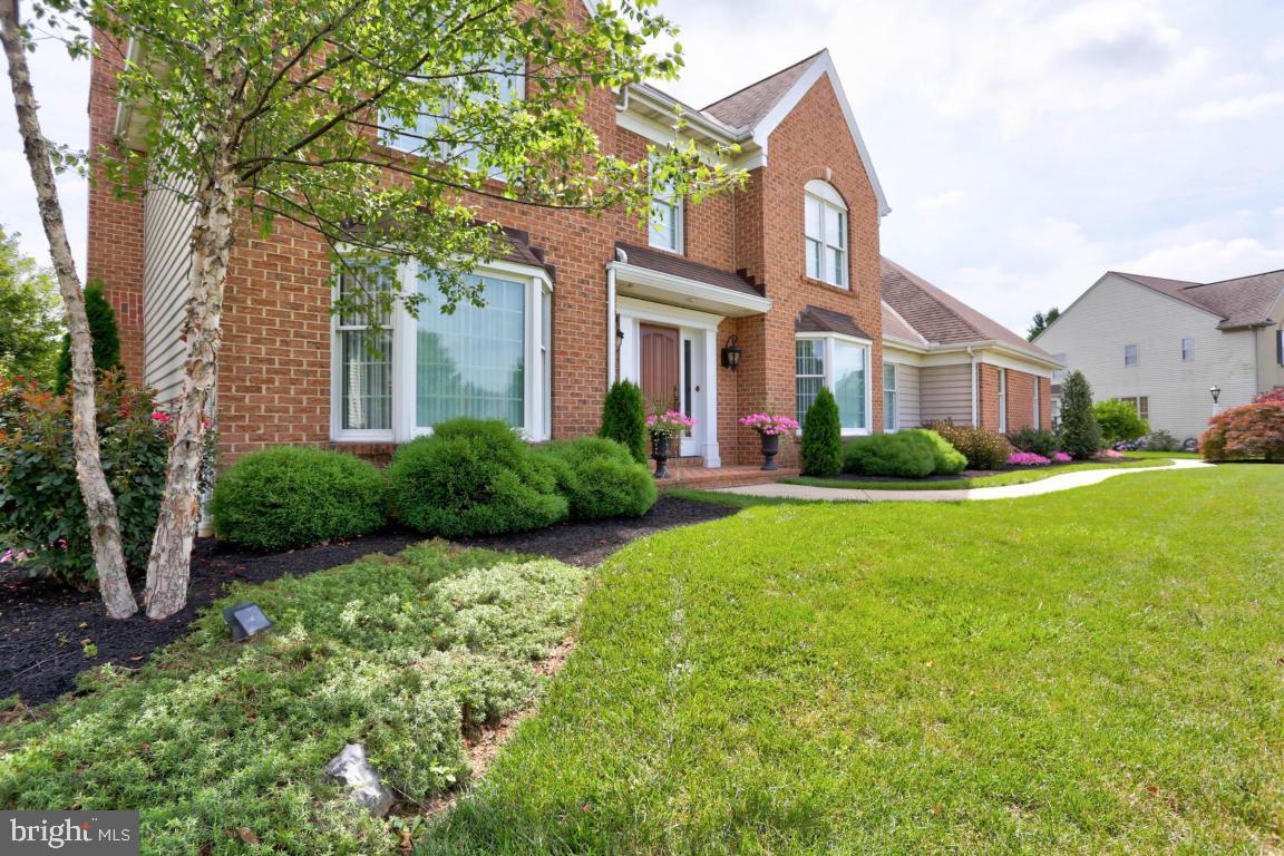 350 Rumford Road Lititz, PA 17543 - Photo 2 of 68
