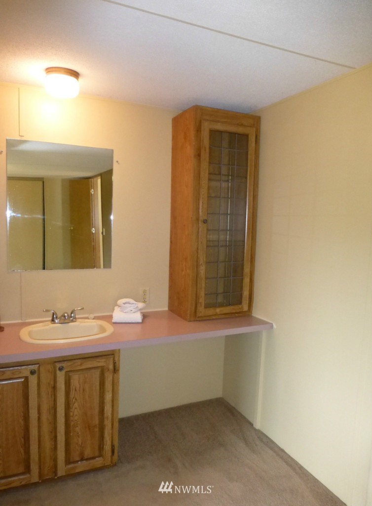 4818 Scott Road Northwest Olympia, WA 98502 - Photo 12 of 25 Gallery Image 12