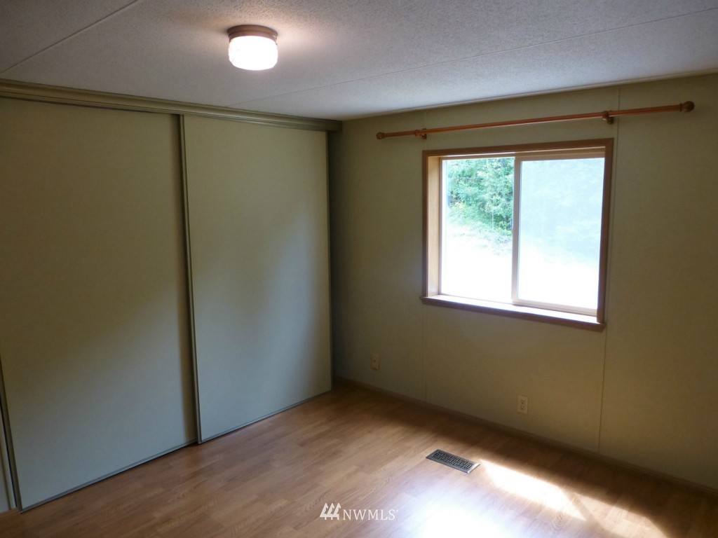 4818 Scott Road Northwest Olympia, WA 98502 - Photo 17 of 25 Gallery Image 17