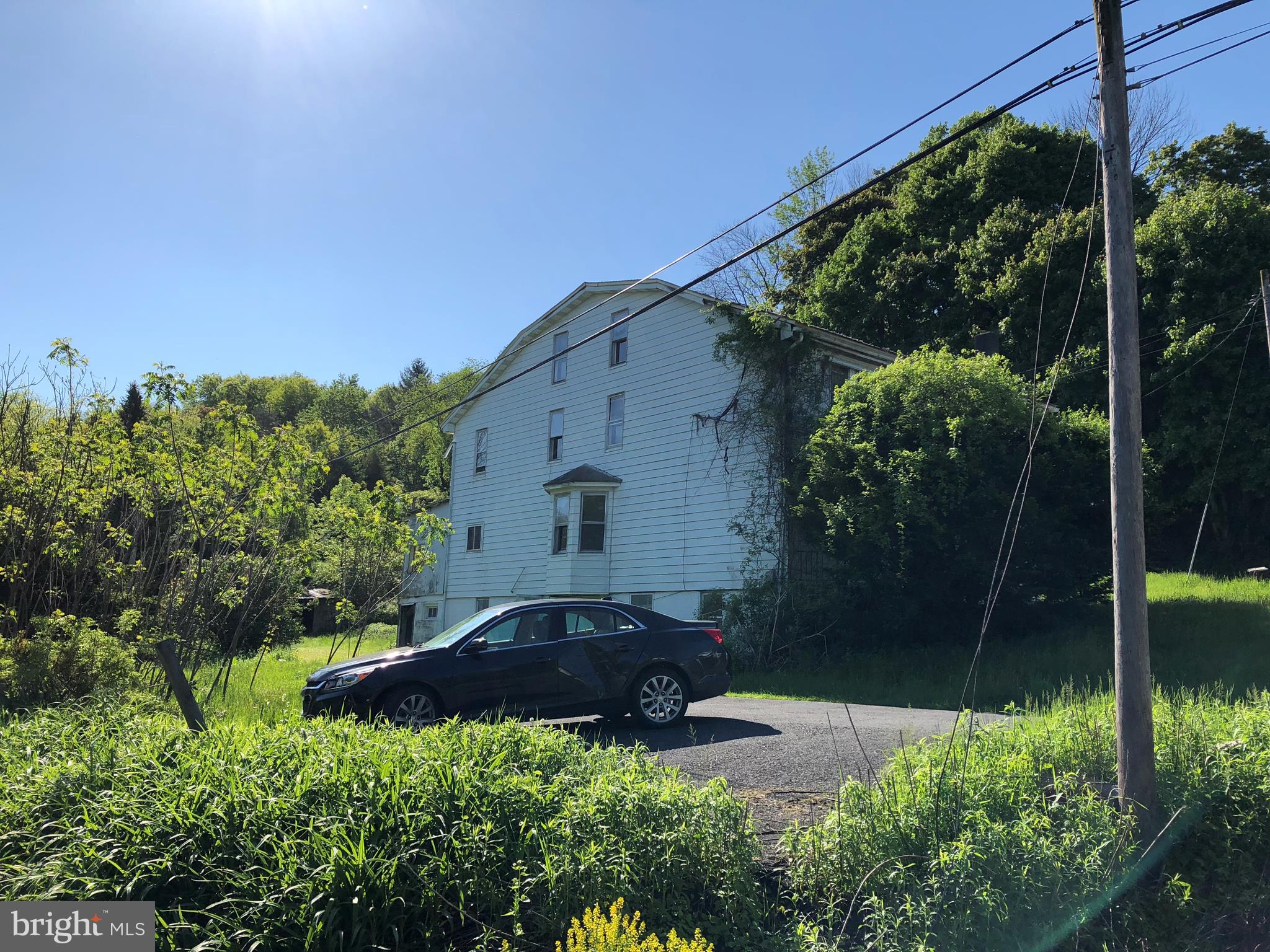 9 State Road Barnesville, PA 18214 - Photo 2 of 24 Gallery Image 2