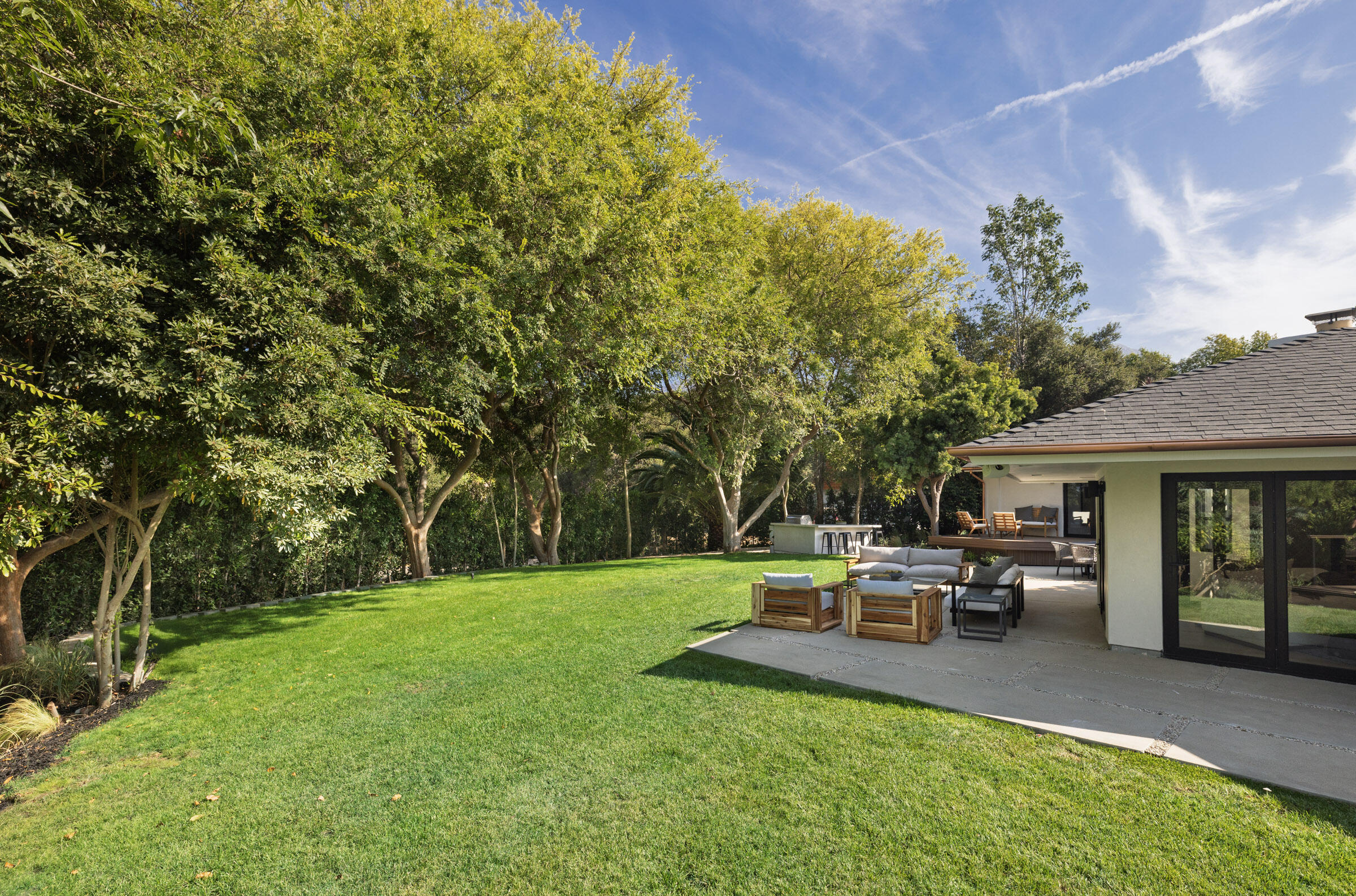 777 North Ontare Road Santa Barbara, CA 93105 - Photo 11 of 43 777 N Ontare_0010