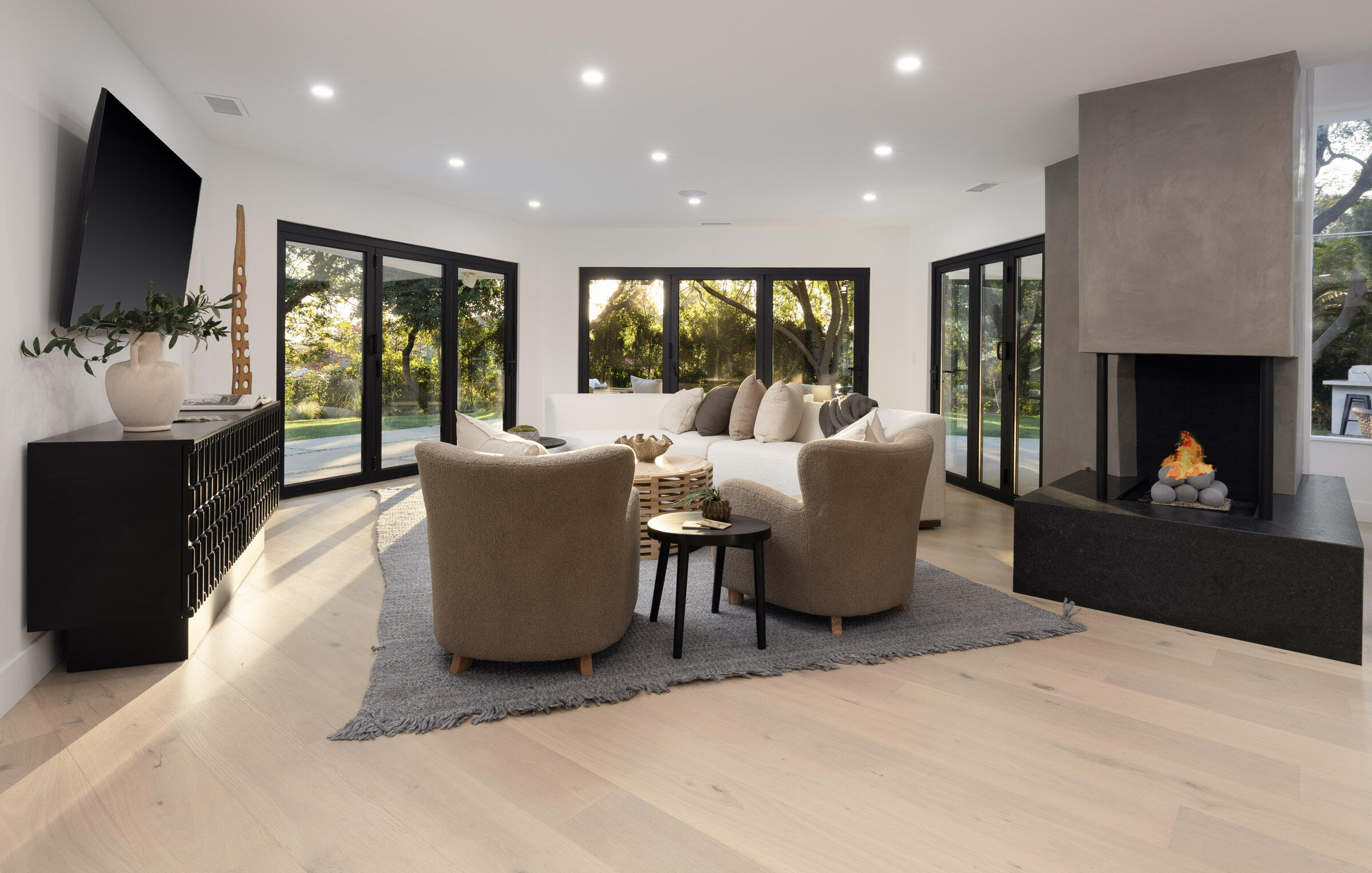 777 North Ontare Road Santa Barbara, CA 93105 - Photo 13 of 43 777 N Ontare_0036