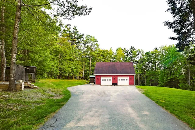 $549,000 | 357 Kelley Road, Hermon, ME 04401