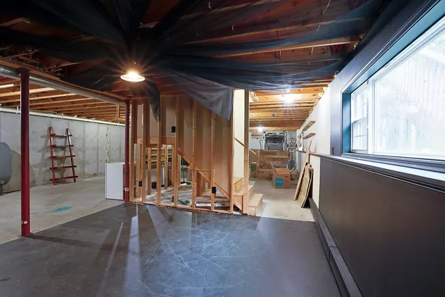 $549,000 | 357 Kelley Road, Hermon, ME 04401