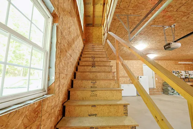 $549,000 | 357 Kelley Road, Hermon, ME 04401