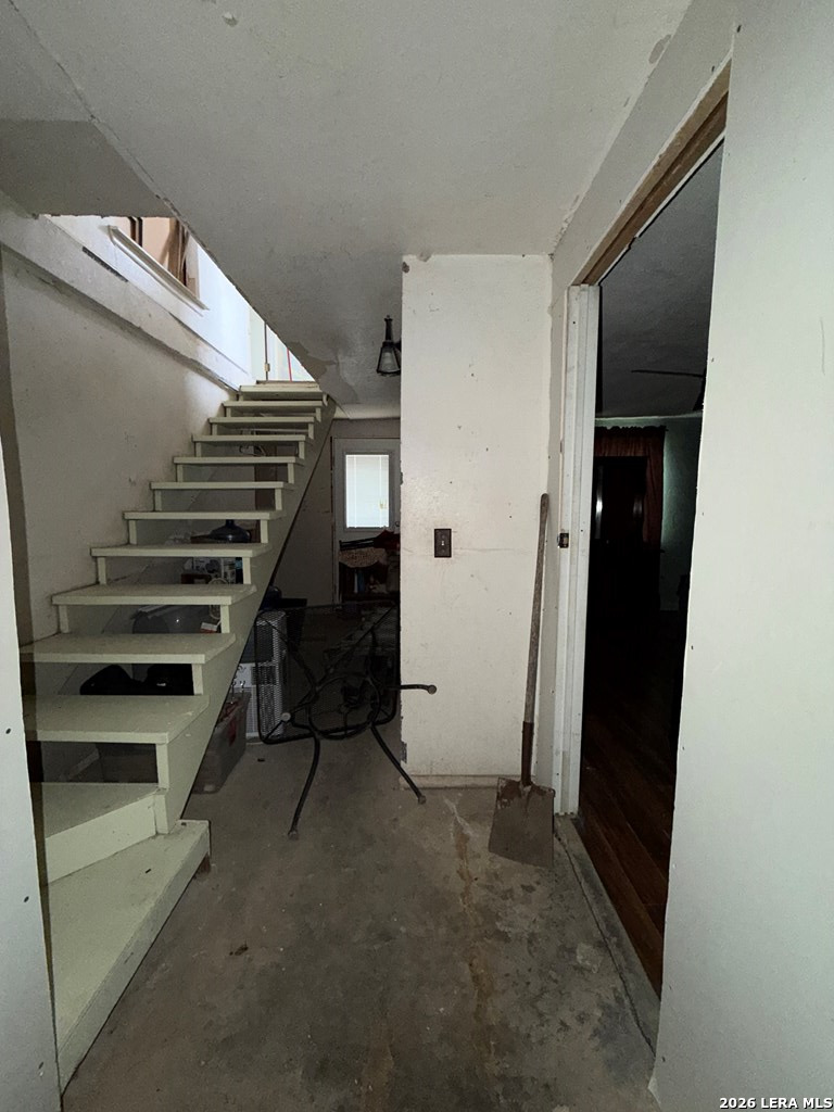 3148 Leonel Street Eagle Pass, TX 78852 - Photo 5 of 18 a view of an entryway with stairs