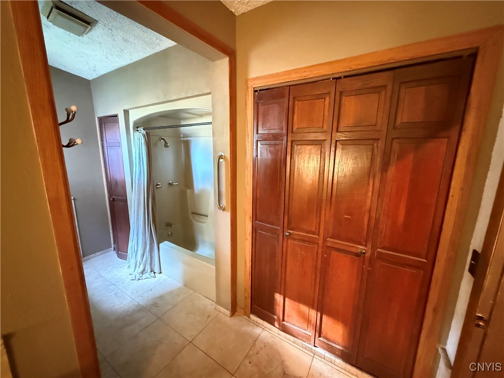 4518 Hall Road, Unit 20 Scriba, NY 13126 - Photo 8 of 20 Downstairs Full Bath