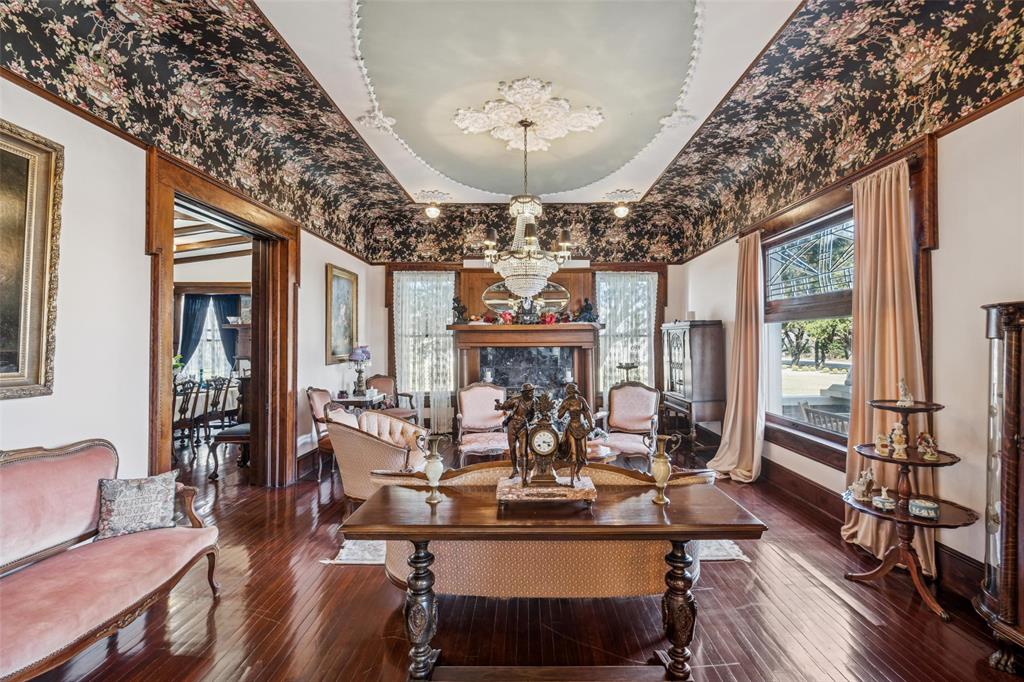 705 Griffith Avenue Terrell, TX 75160 - Photo 7 of 40