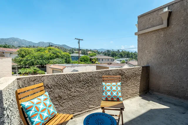 $3,300 | 2143 Montrose Avenue, Unit 311, Montrose, CA 91020