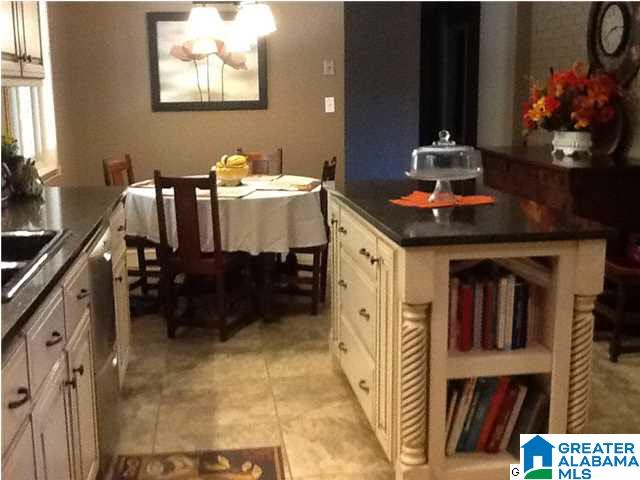 1551 Hagood Mtn Road Morris, AL 35116 - Photo 7 of 32