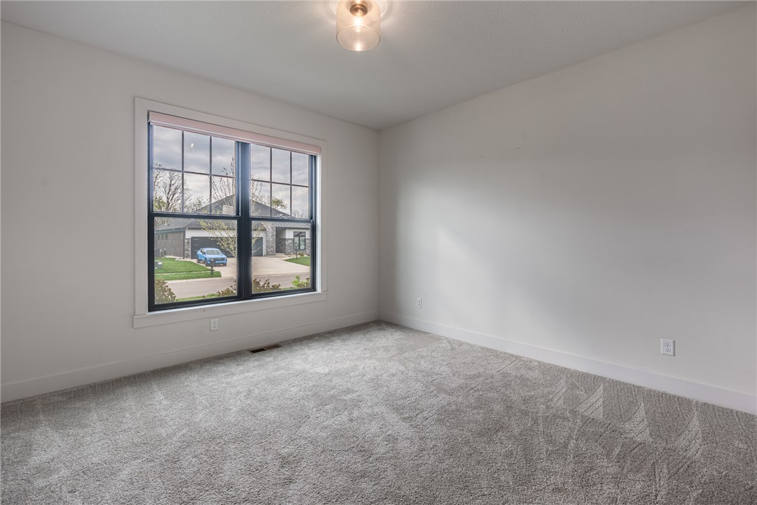 1264 Normandy Rue Dayton, OH 45458 - Photo 18 of 54